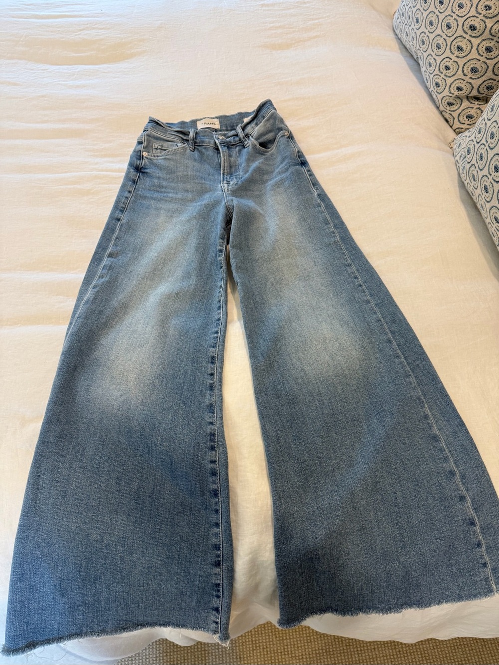 Frame Denim Light Blue Wide-Leg Ankle Jeans